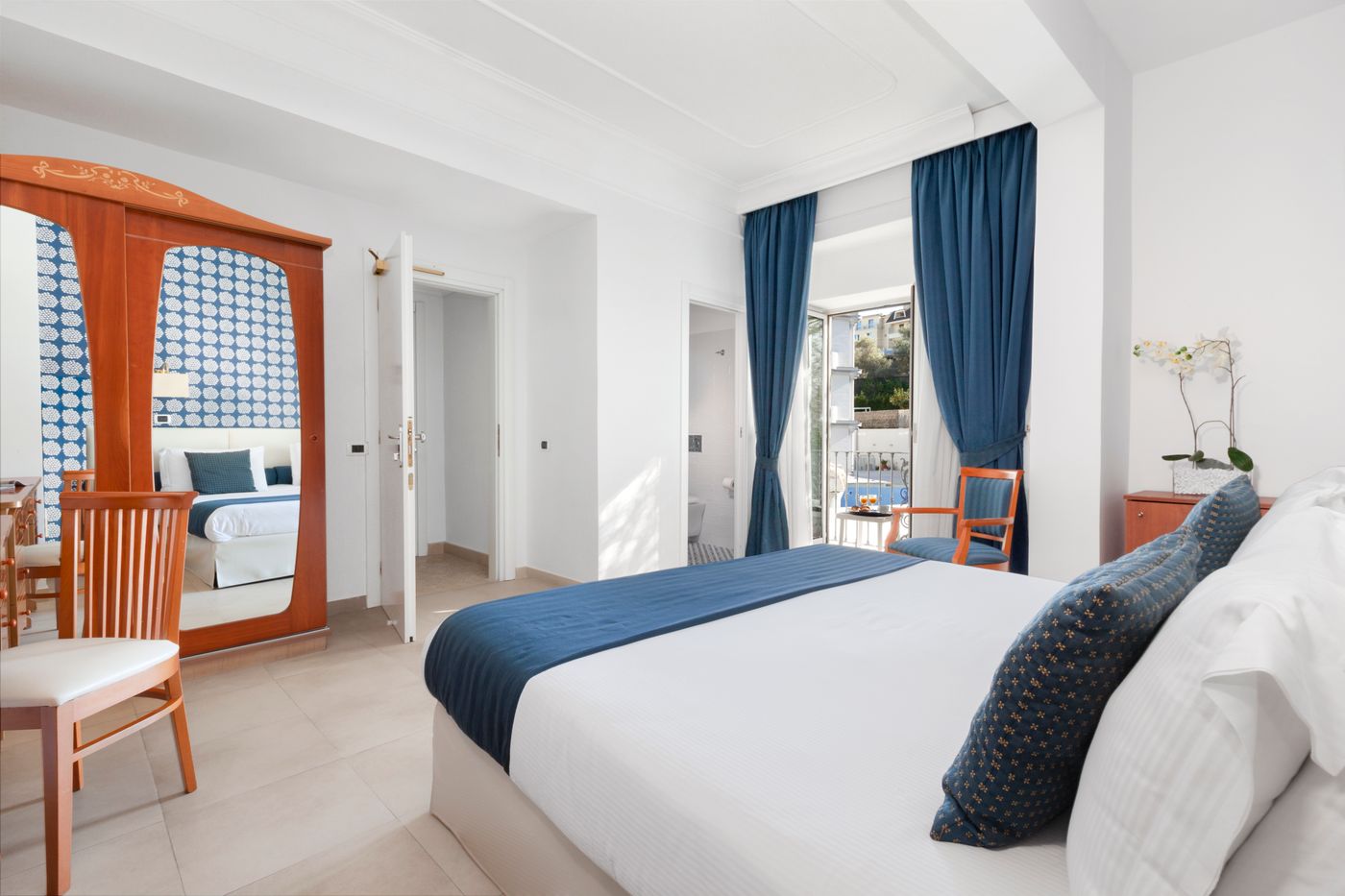 Atlantic-Palace-Room-16