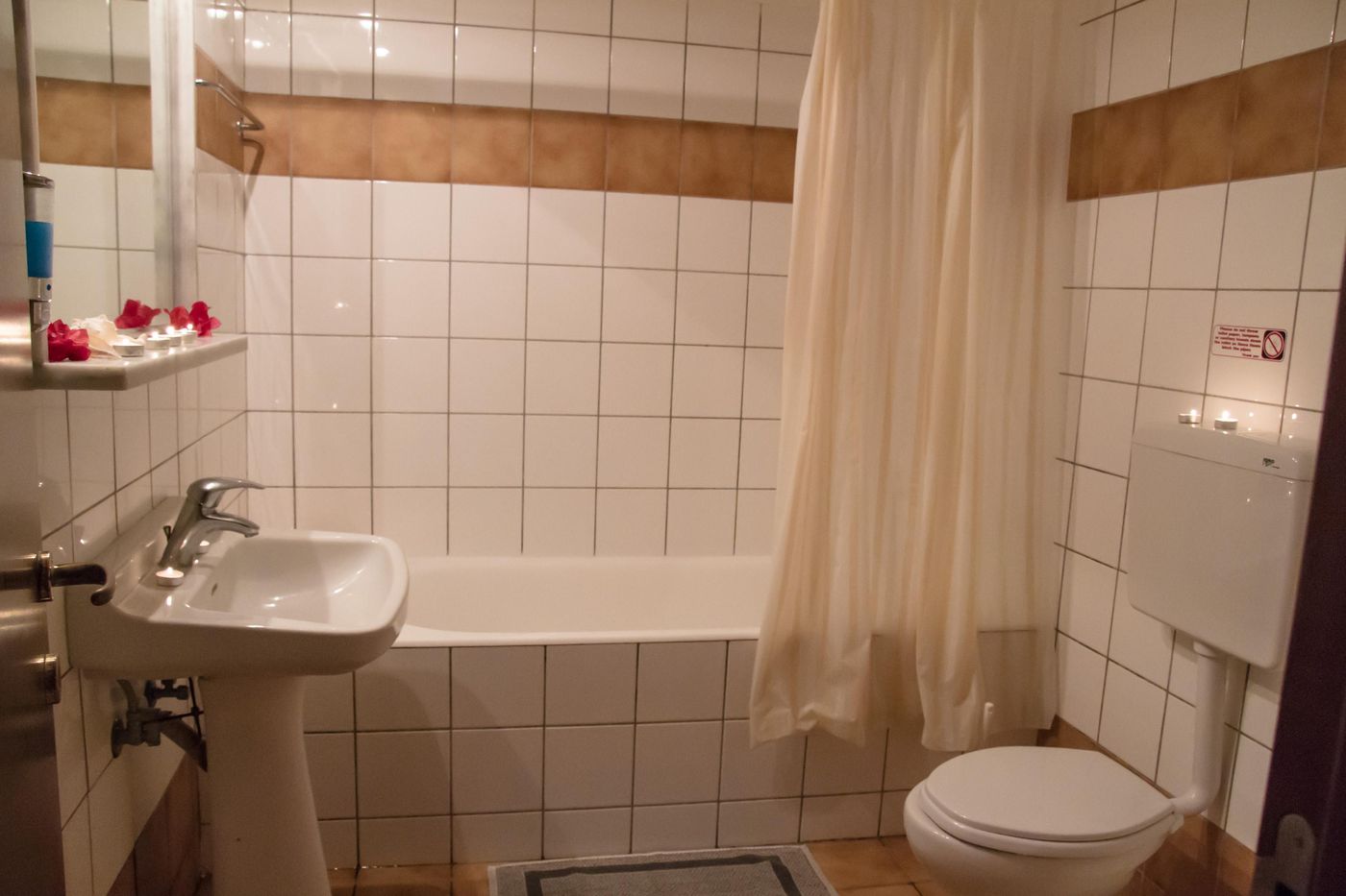 Club-Lyda-Hotel-Room-33