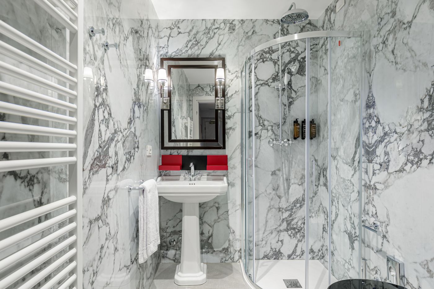 Room-Mate-Luca-Room-40