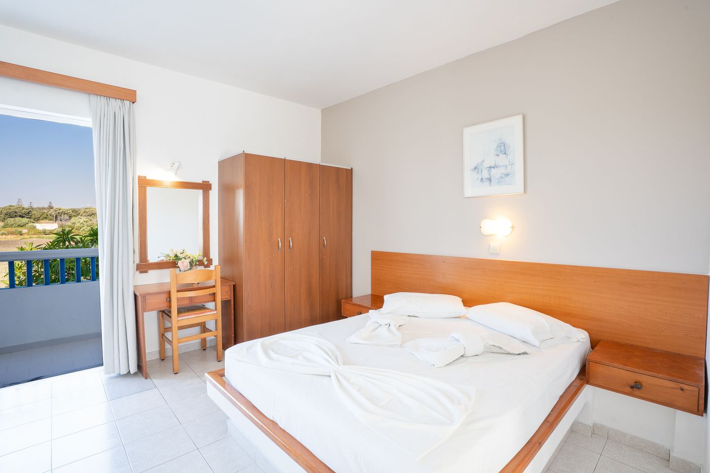 Sunlight-Studios-Room-13