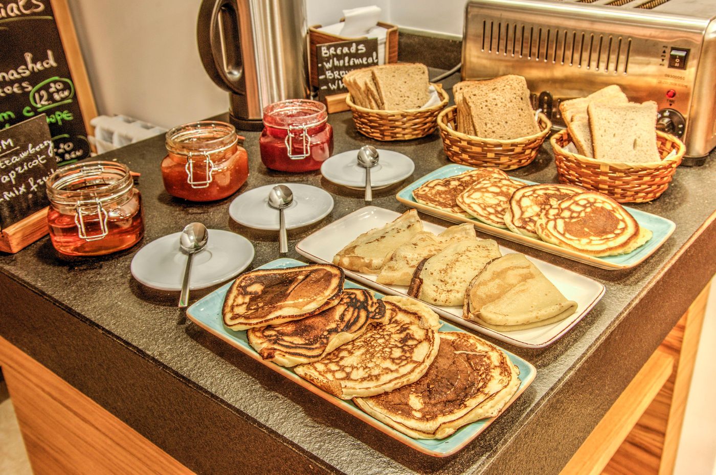 Holiday-Inn-Plovdiv-Restaurant-52