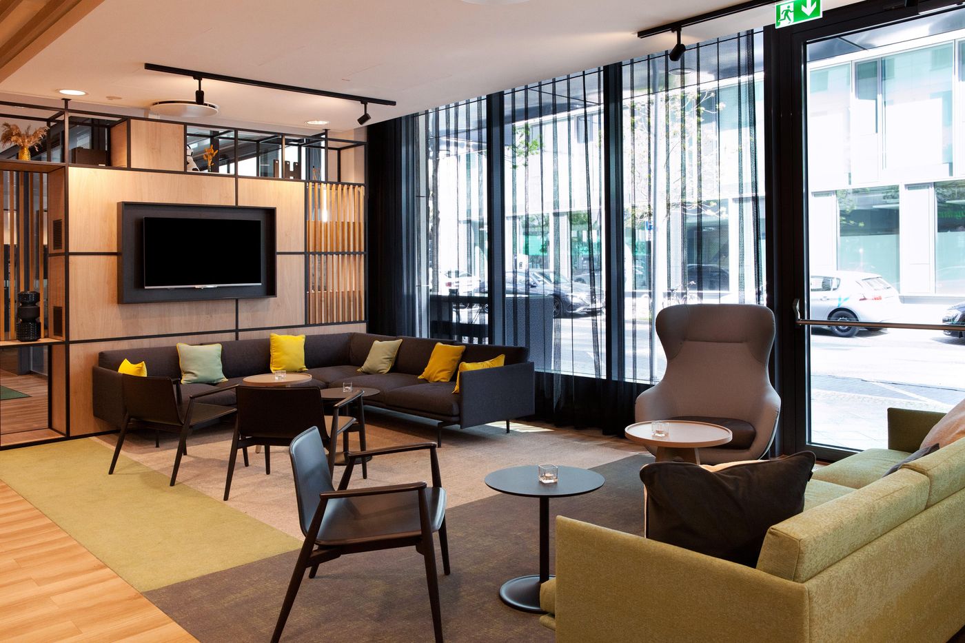 Holiday-Inn-Berlin-City-East-Side-General-view-13