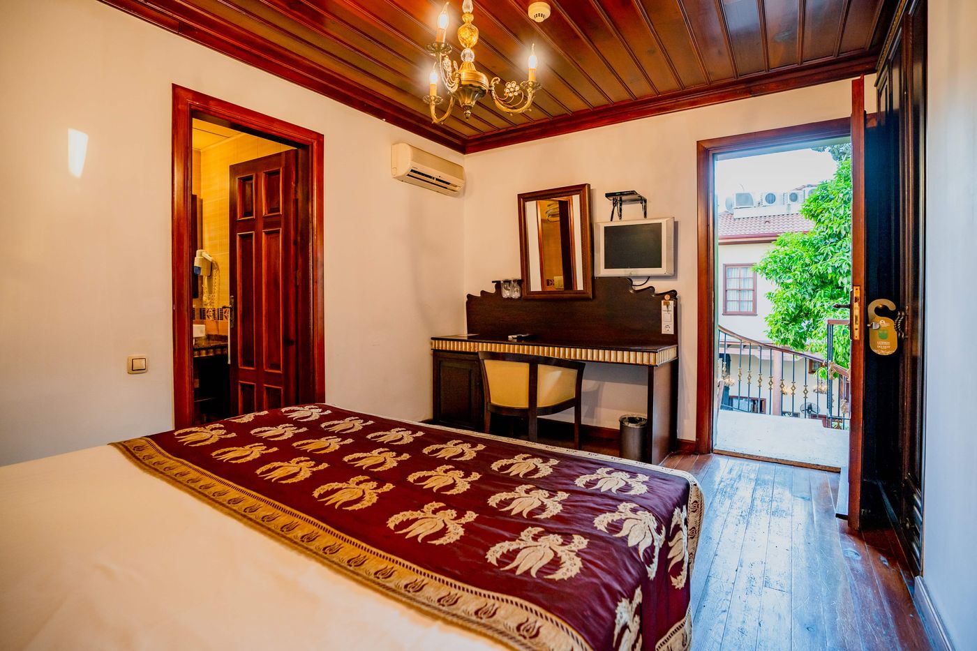 Mediterra-Art-Boutique-Hotel-Room-24