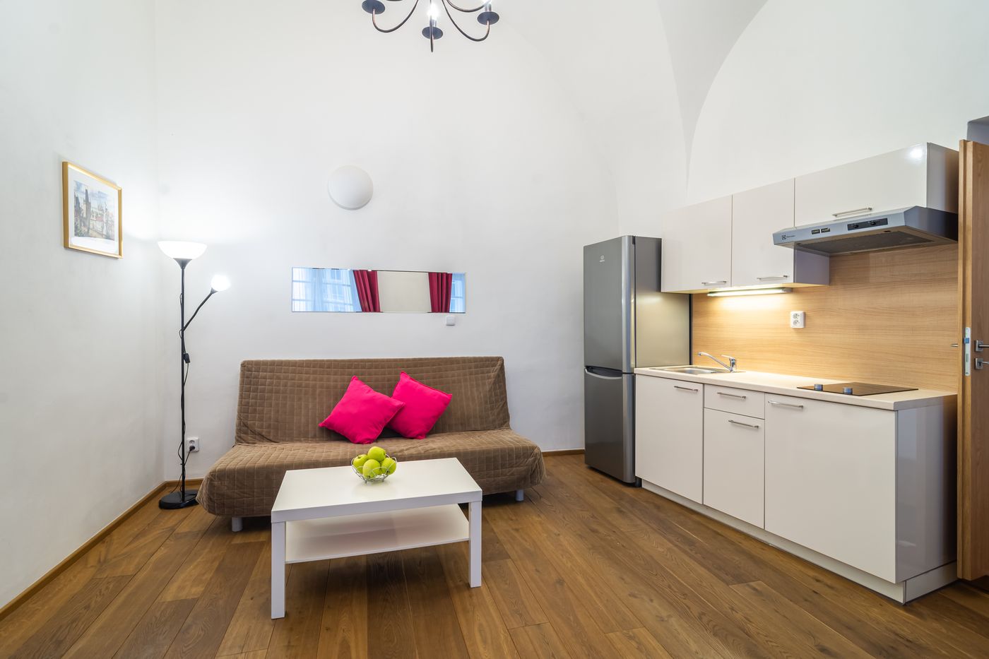 Royal-Road-Residence-Room-55