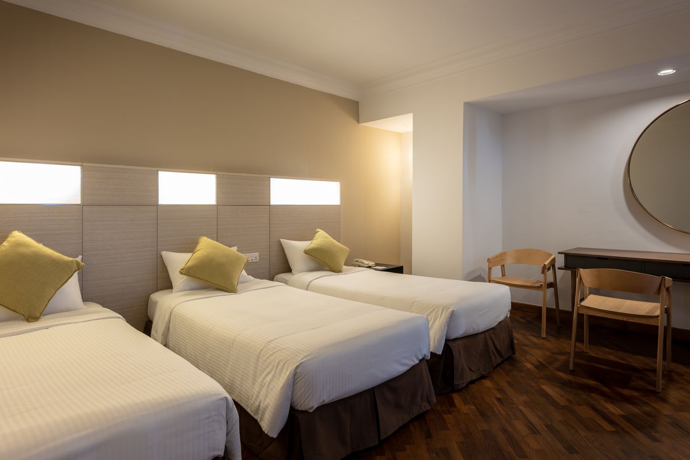 YWCA Fort Canning - Singapore - SINGAPORE - Room - 8