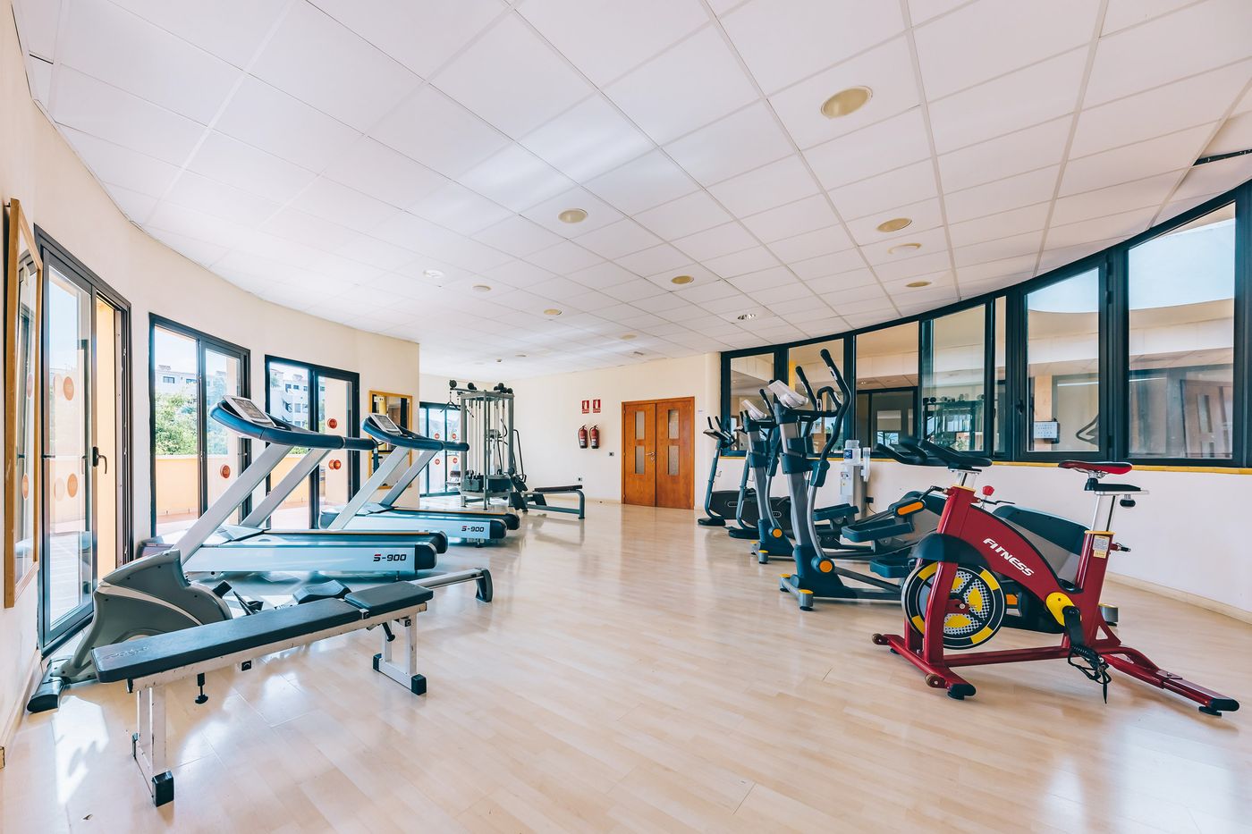 Grand-Muthu-Golf-Plaza-Hotel---Spa-Sports-and-Entertainment-90