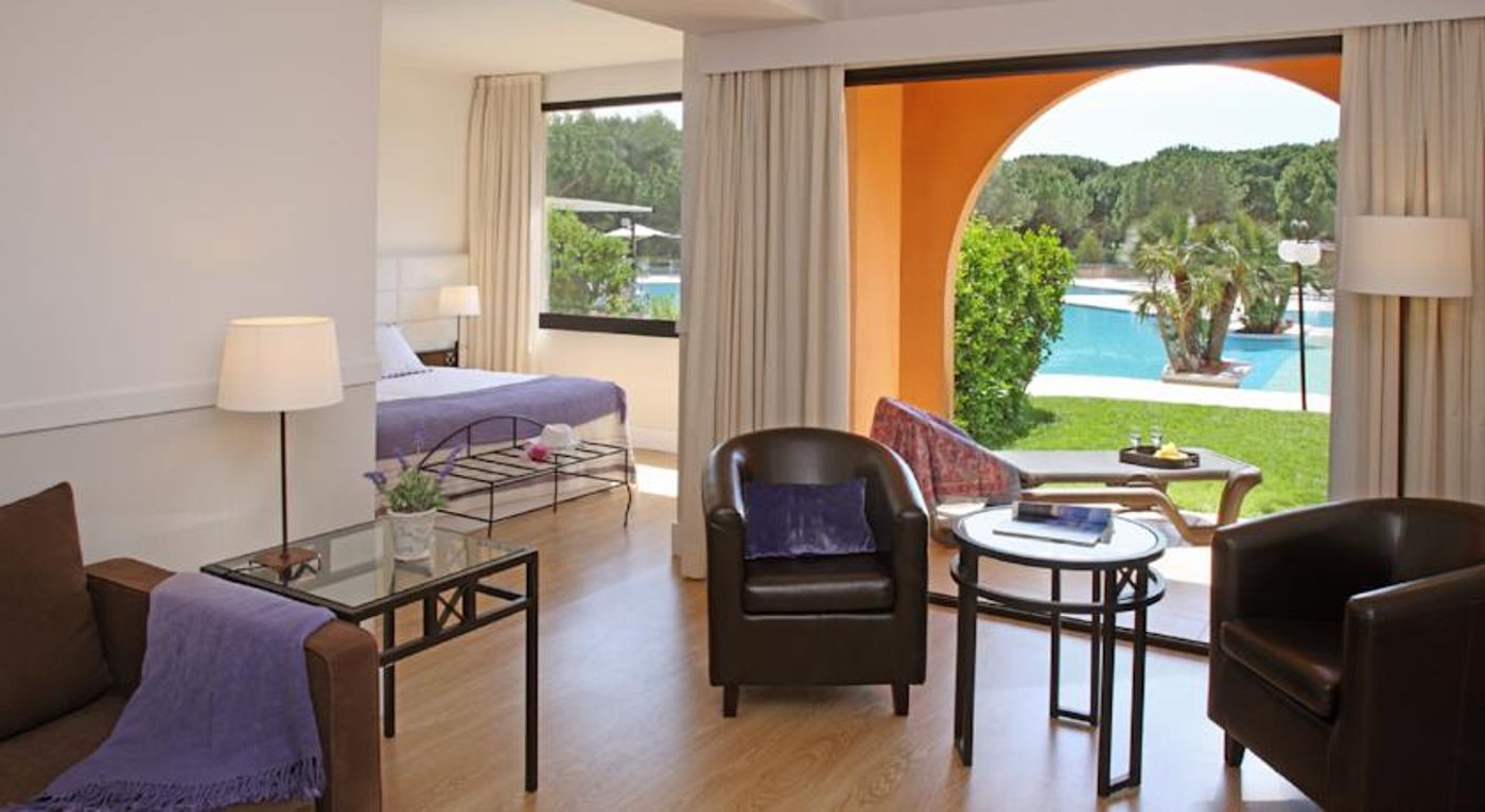 La Costa Hotel Golf & Beach Resort