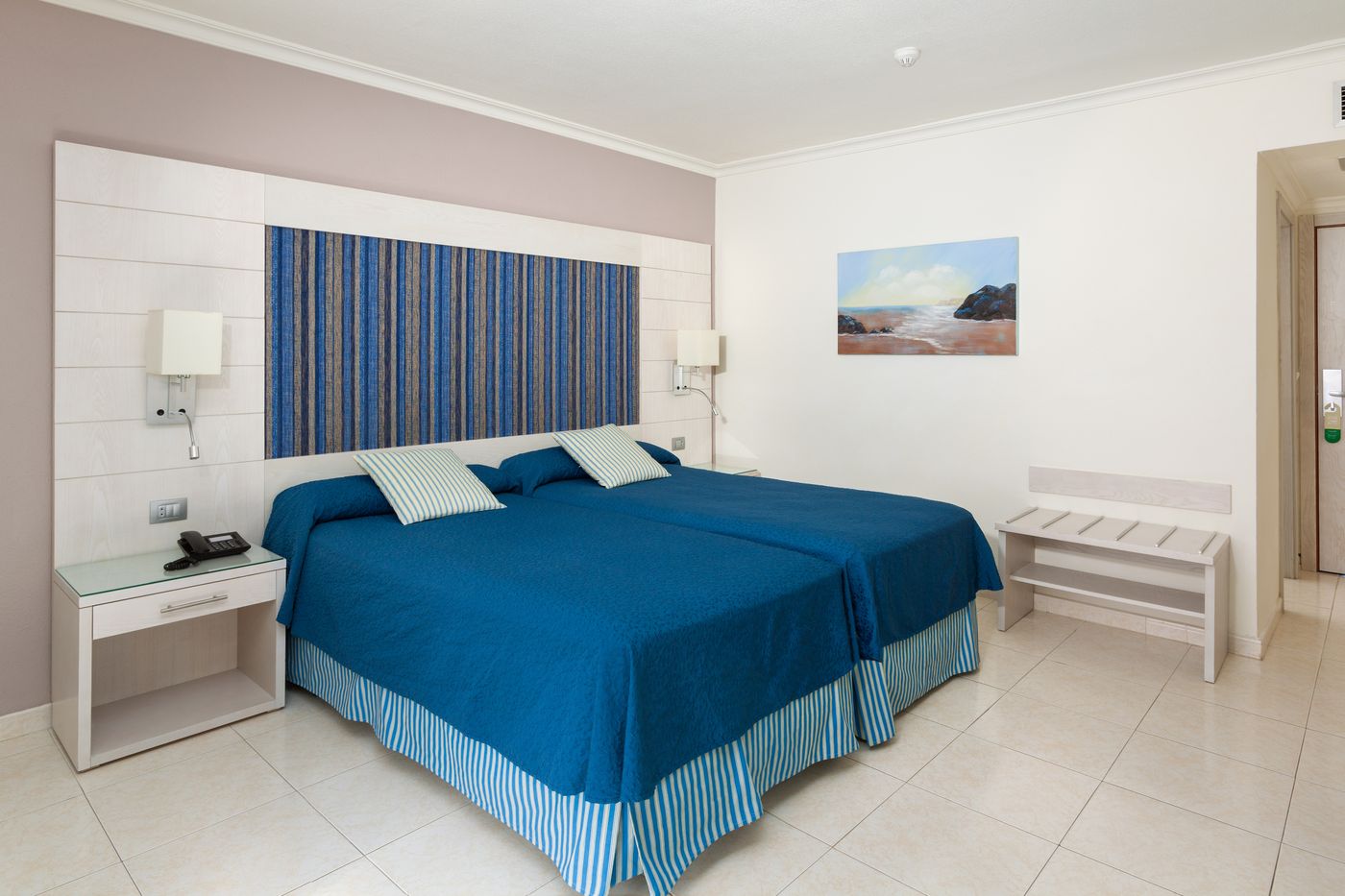 Tigotan-Lovers---Friends-Playa-de-Las-Americas---Adults-Only--18---Room-35