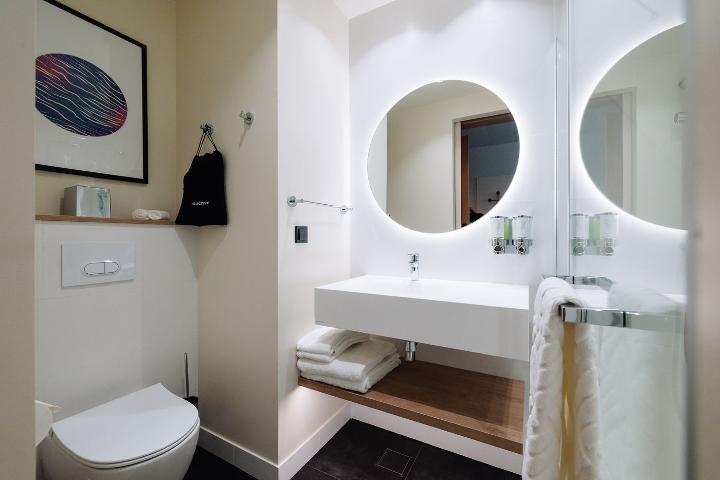 Hampton-By-Hilton-Tallinn-Room-27