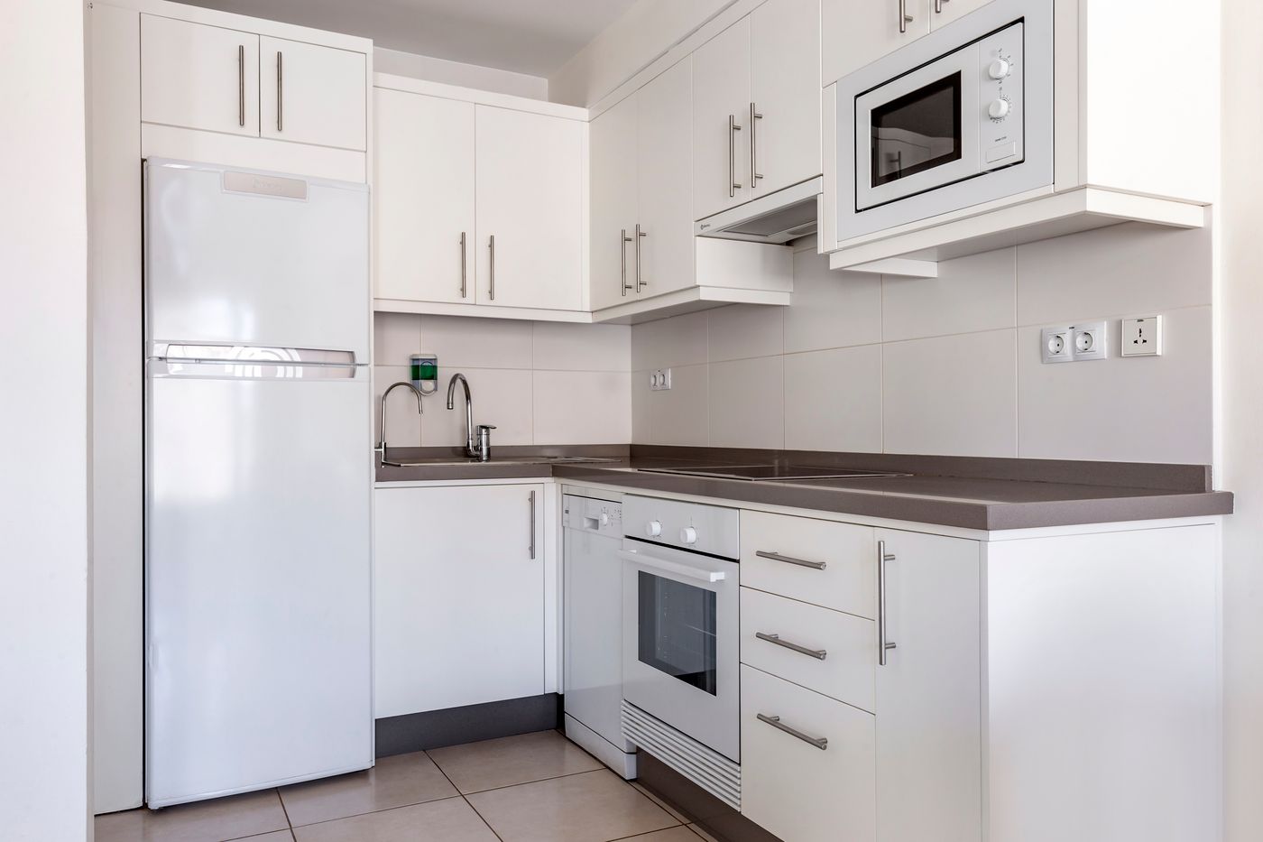 Club-Cala-Blanca-Room-21