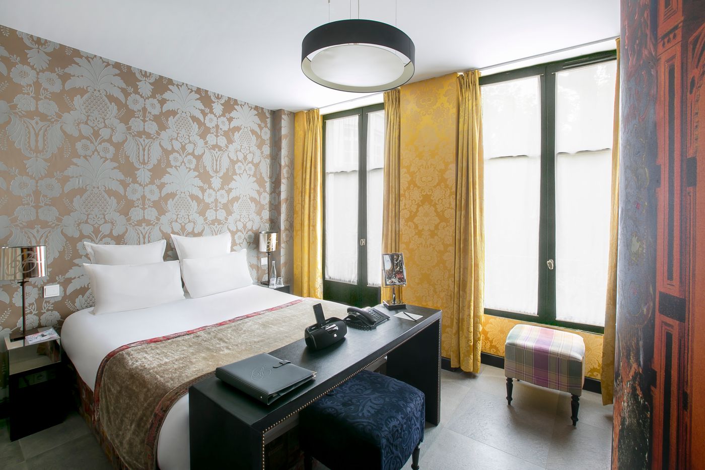 Le-Bellechasse-Room-15