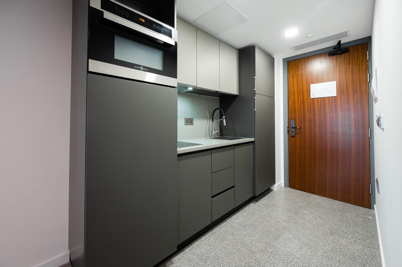 Grands-Suites-Hotel-Residences---Spa-Room-42