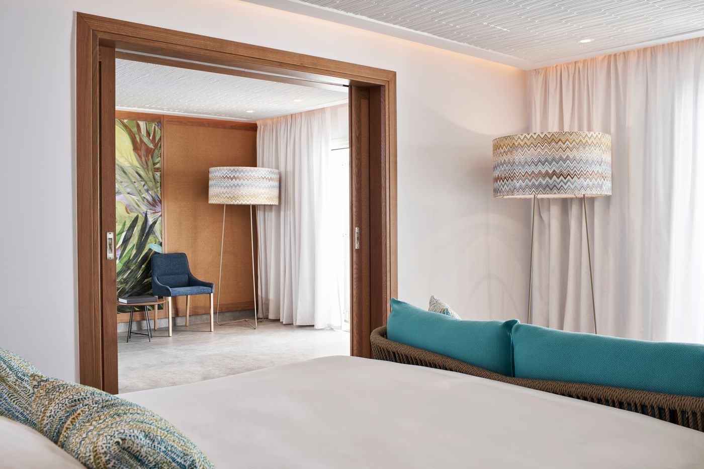 Myconian-Kyma---Design-Hotels-Room-42