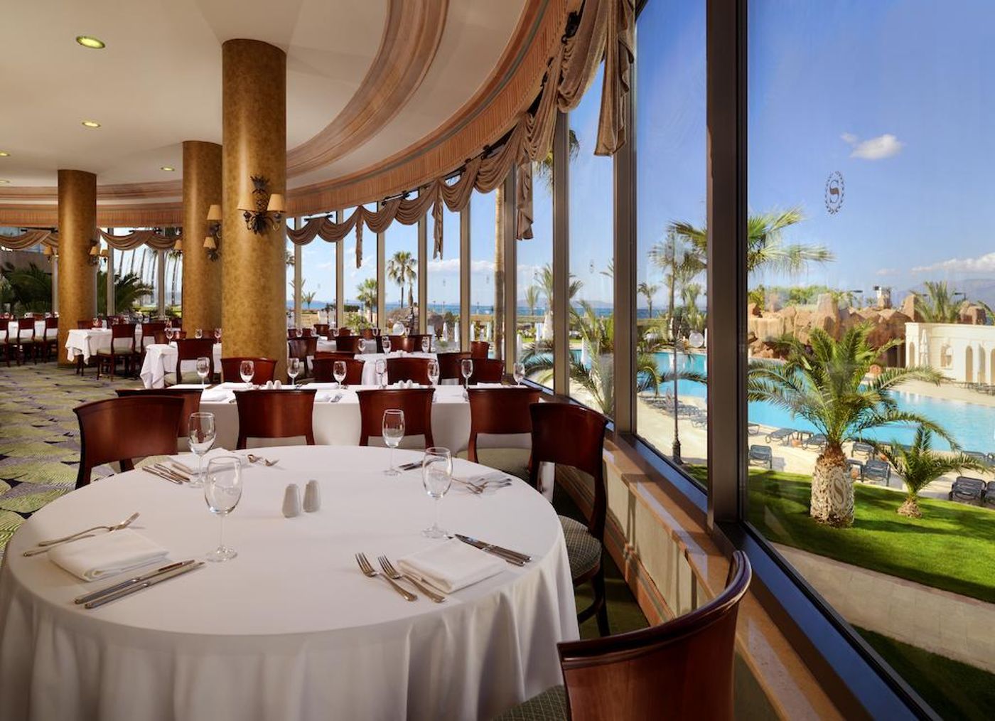 Sheraton Cesme Resort Hotel & SPA