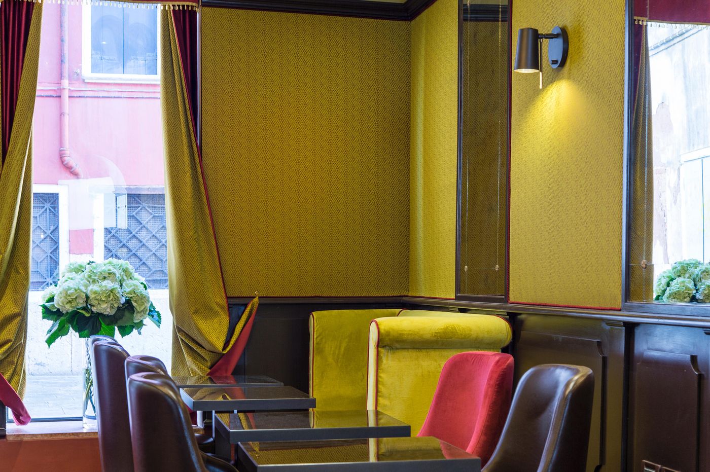 Campiello-Hotel-Lobby-17