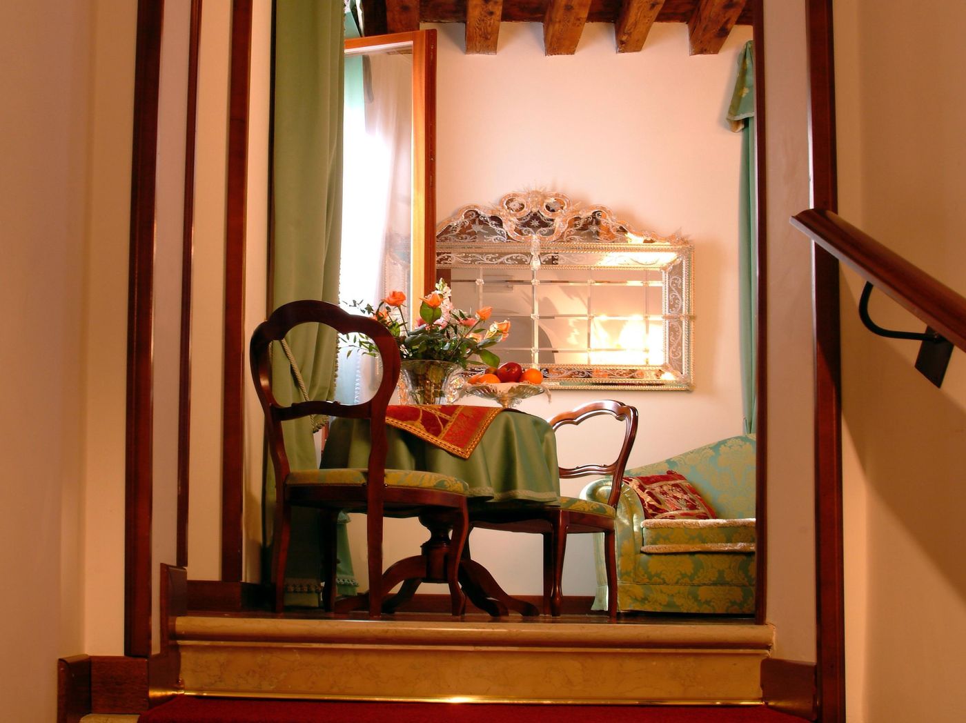 Apostoli-Palace-General-view-3