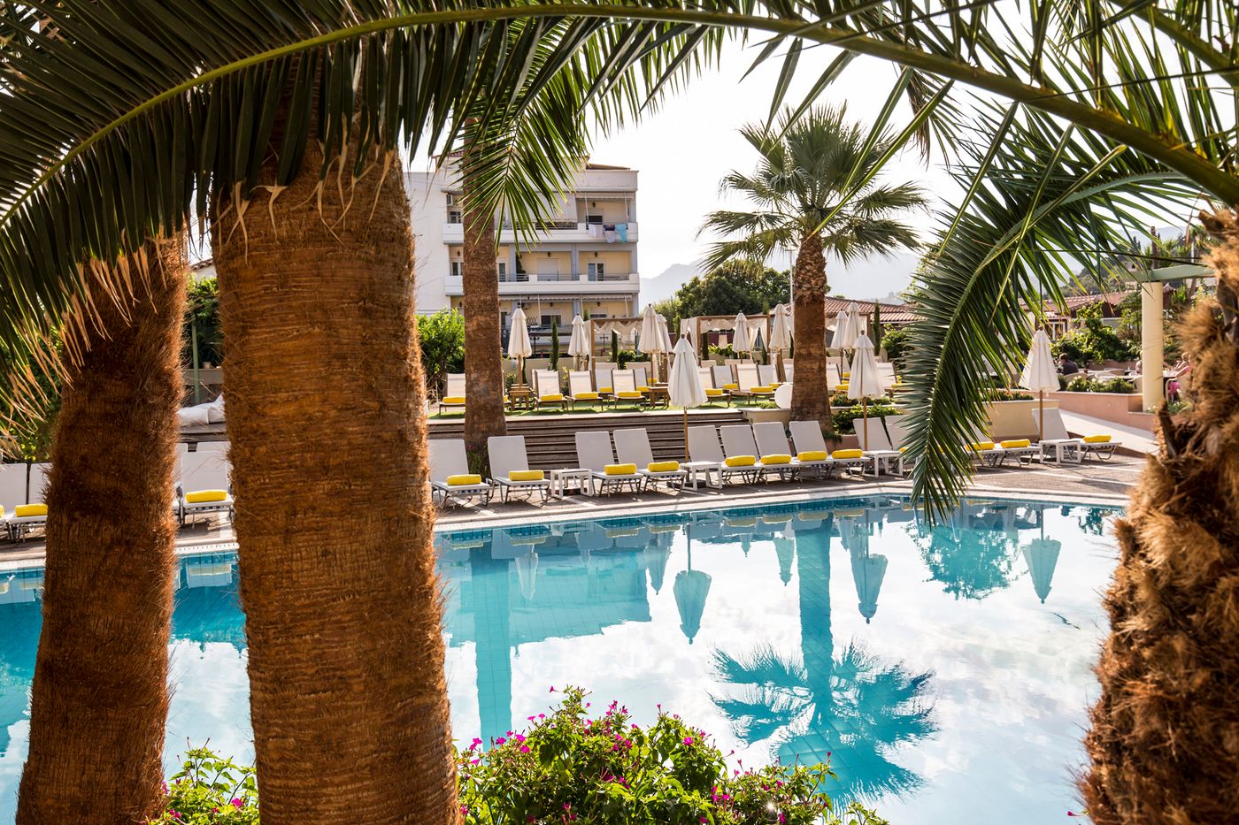 Samaina-Inn-Hotel-General-view-9