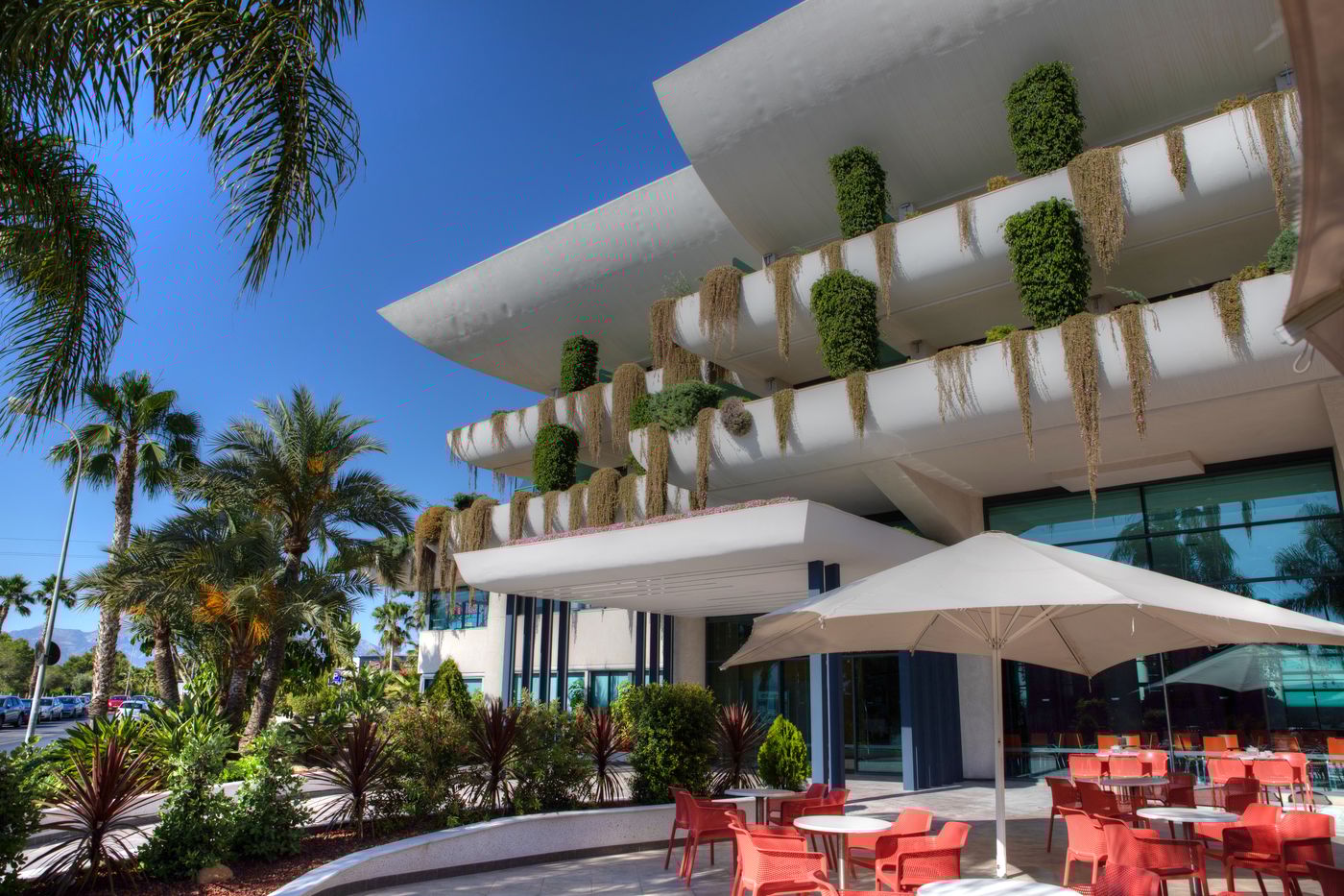 Deloix-Aqua-Center-Hotel-Bar-12