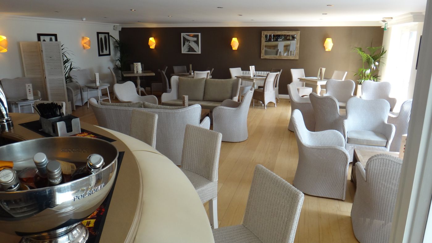 La-Place-Hotel-Bar-6