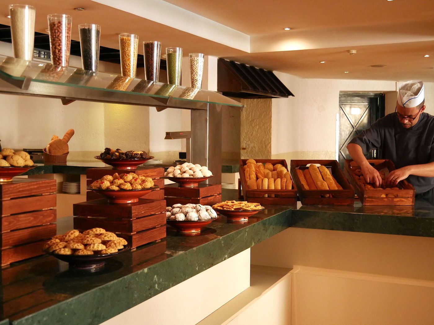 Best-Western-Odyssee-Park-Restaurant-38