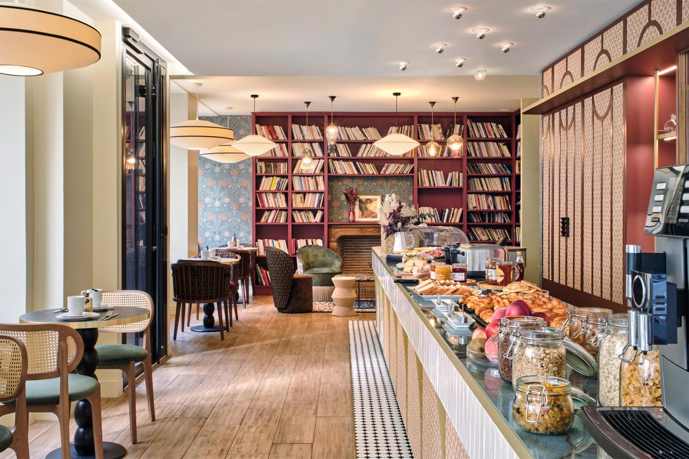 Hotel-Josephine-by-Happyculture-Restaurant-13