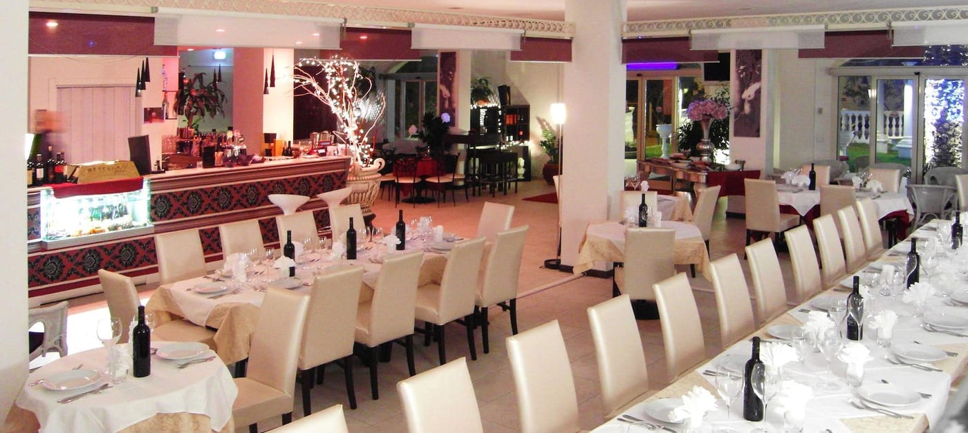 Hotel-Eva-Restaurant-11