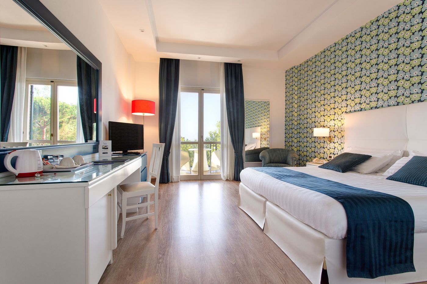 Atlantic-Palace-Room-18