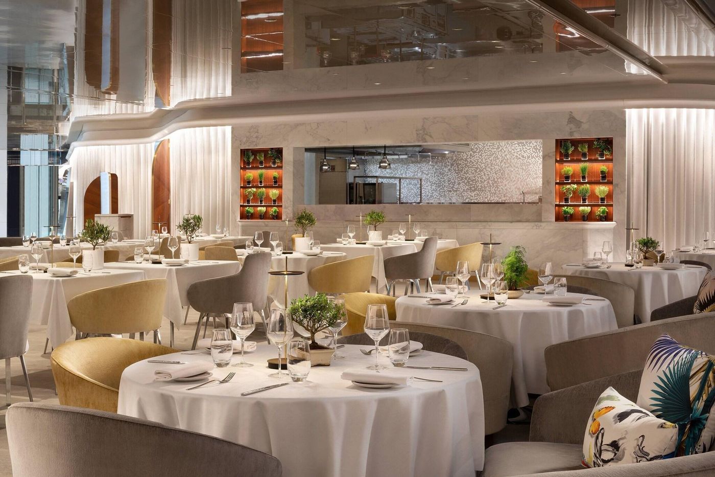 JW-Cannes-Restaurant-61