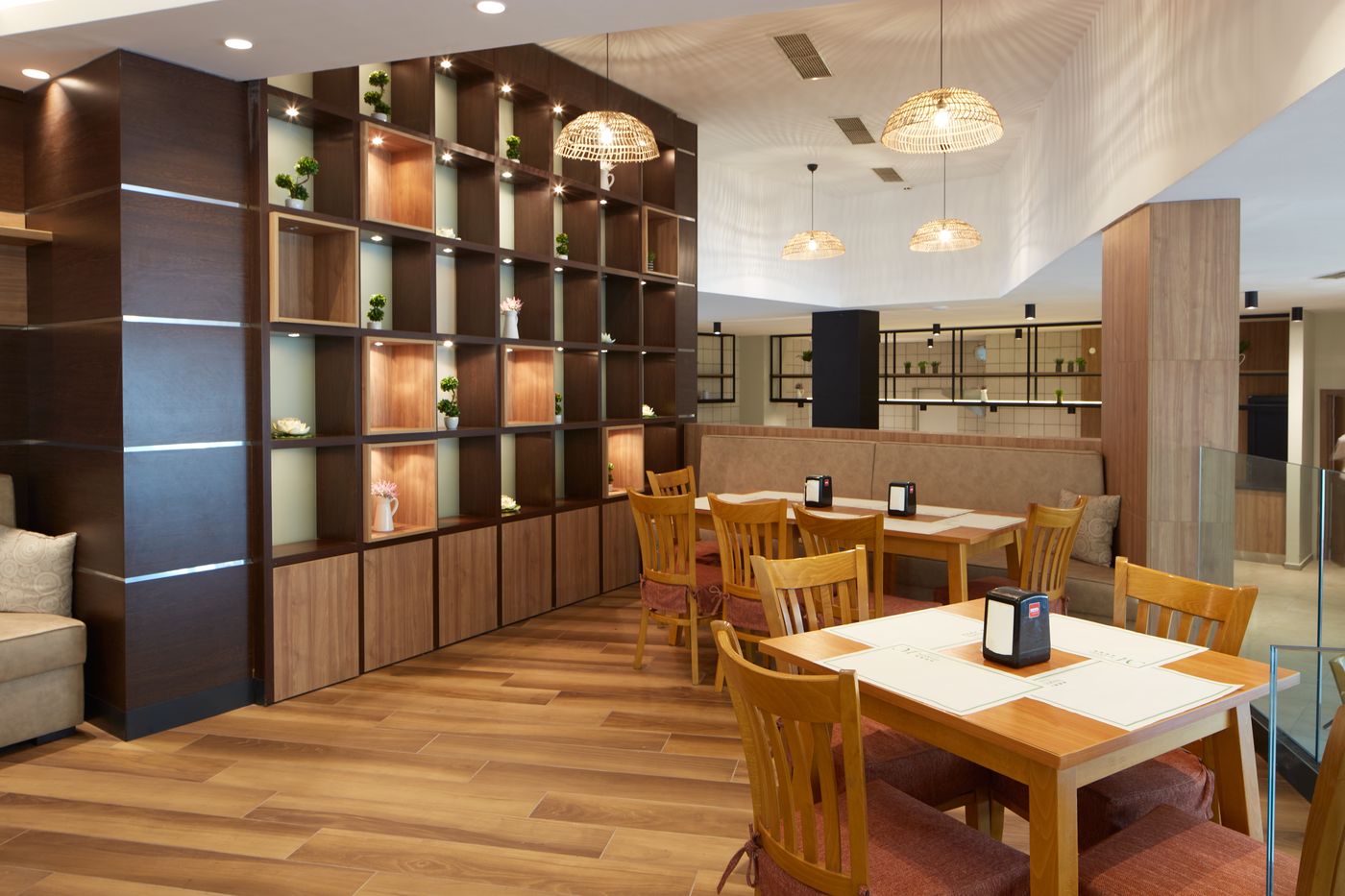 Marvel-Restaurant-26