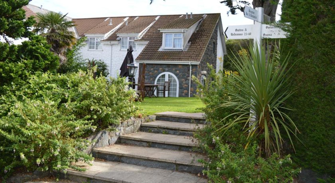 Le Pommier Hotel & Restaurant-United Kingdom-CASTEL-General view-5