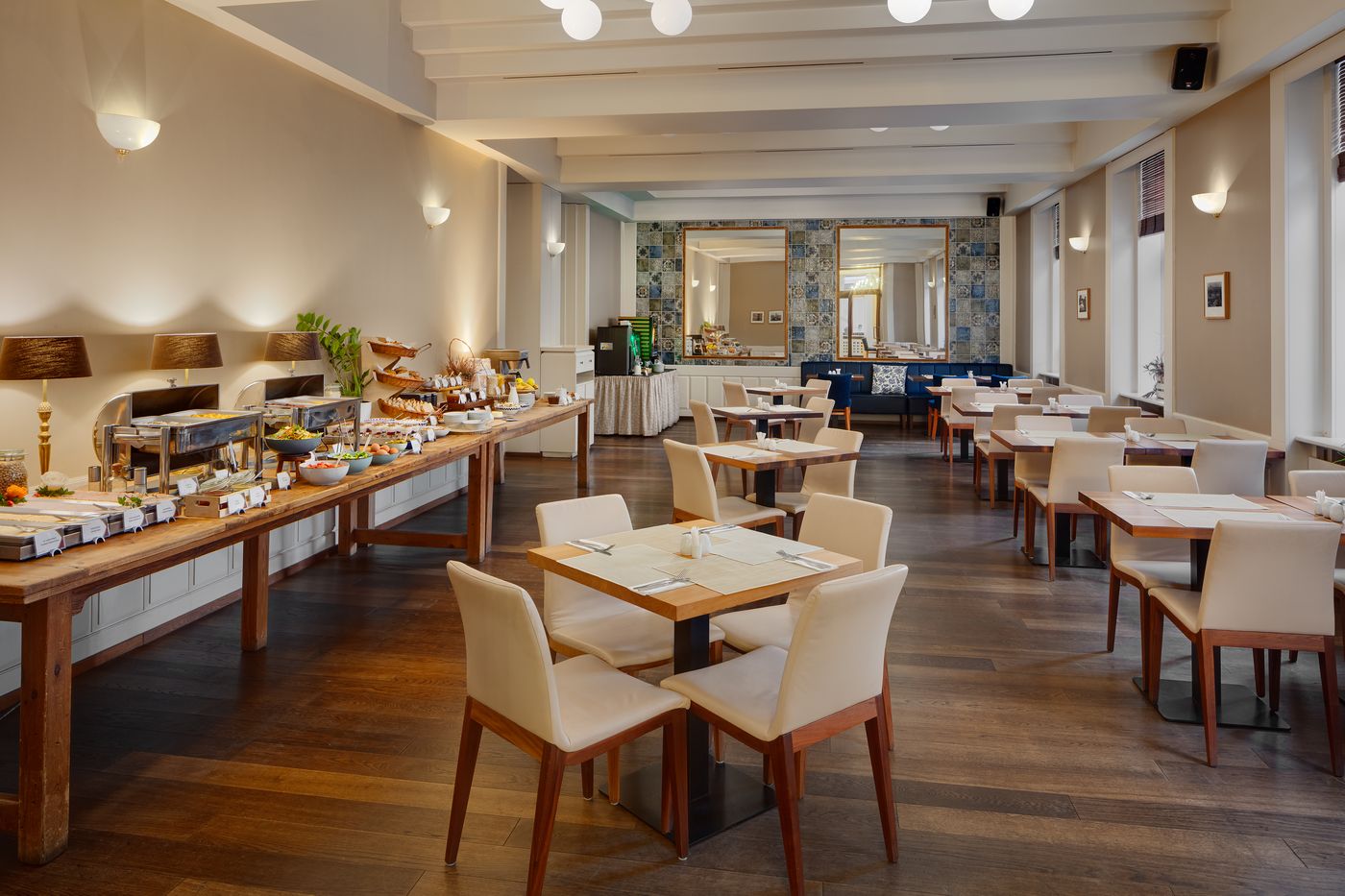 Hotel-Carol-Restaurant-34