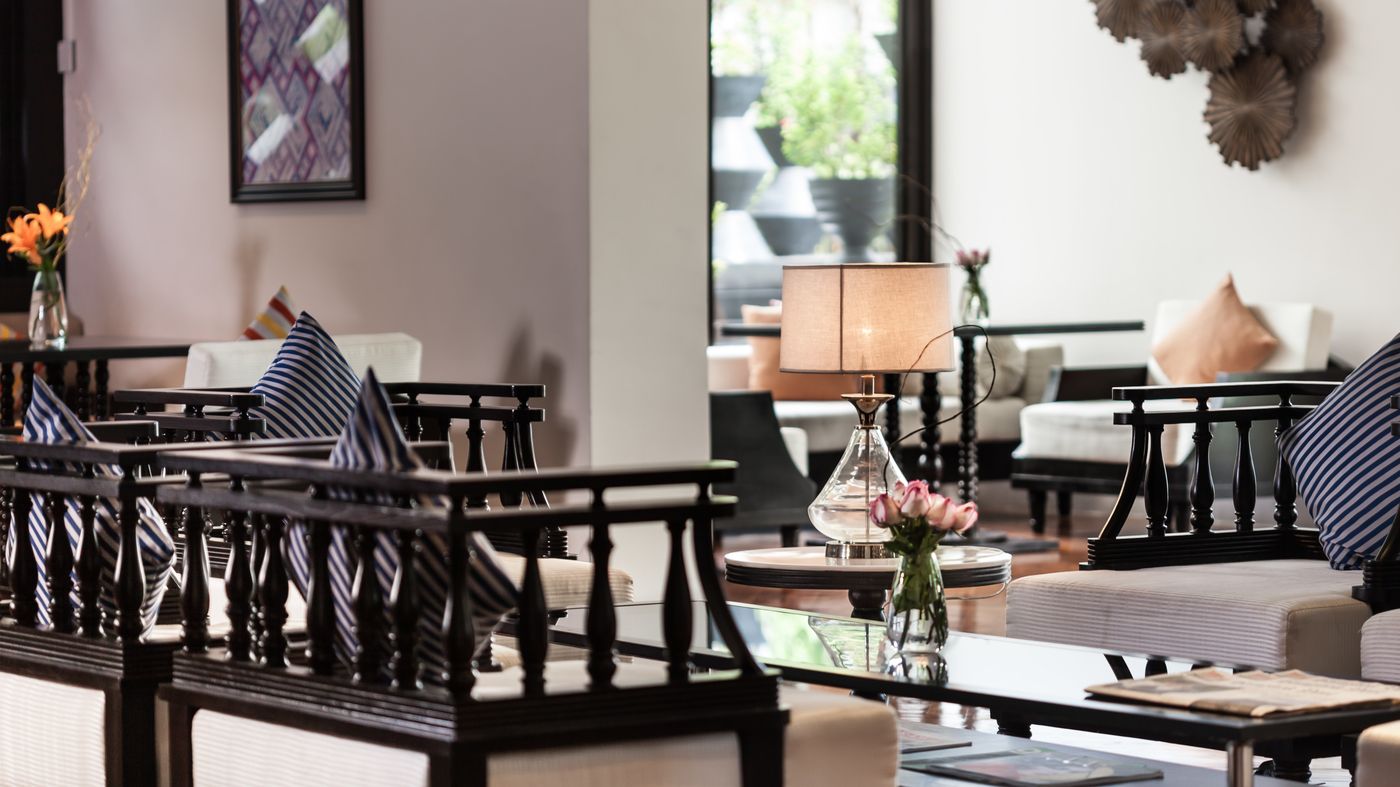 Movenpick-Hotel-Sukhumvit-15-Bangkok-Lobby-25