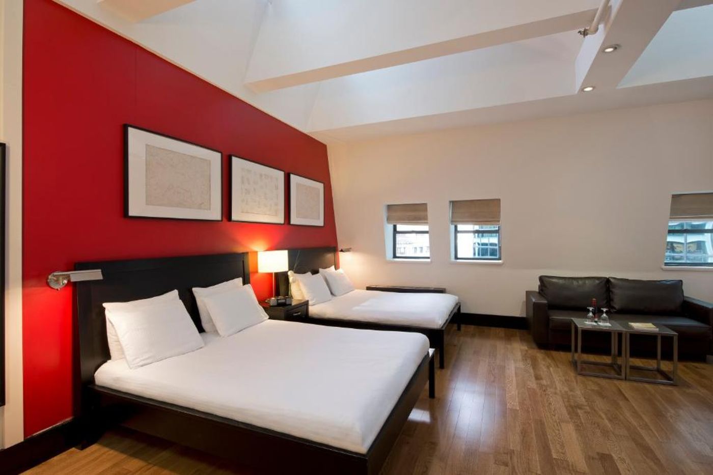 Eurostars-Wall-Street-Room-23