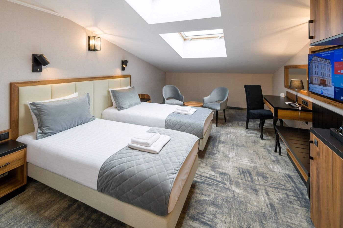 Sky-Hotel-Krakow-Room-17