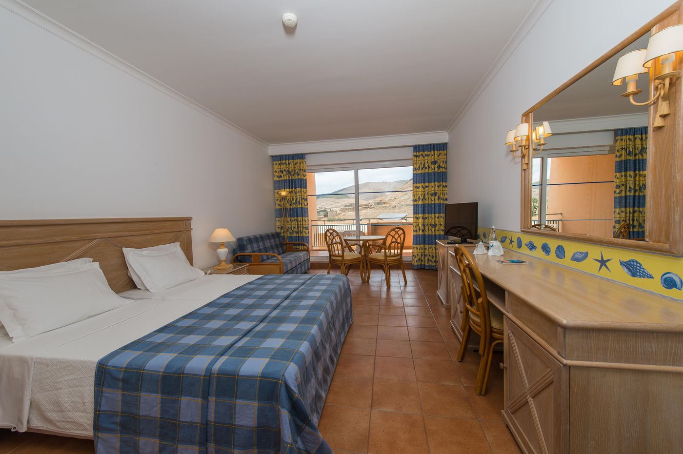 Vila-Baleira-Porto-Santo-Room-17