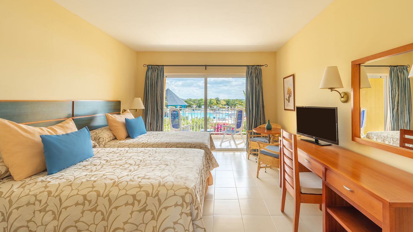 Fiesta Americana Costa Verde