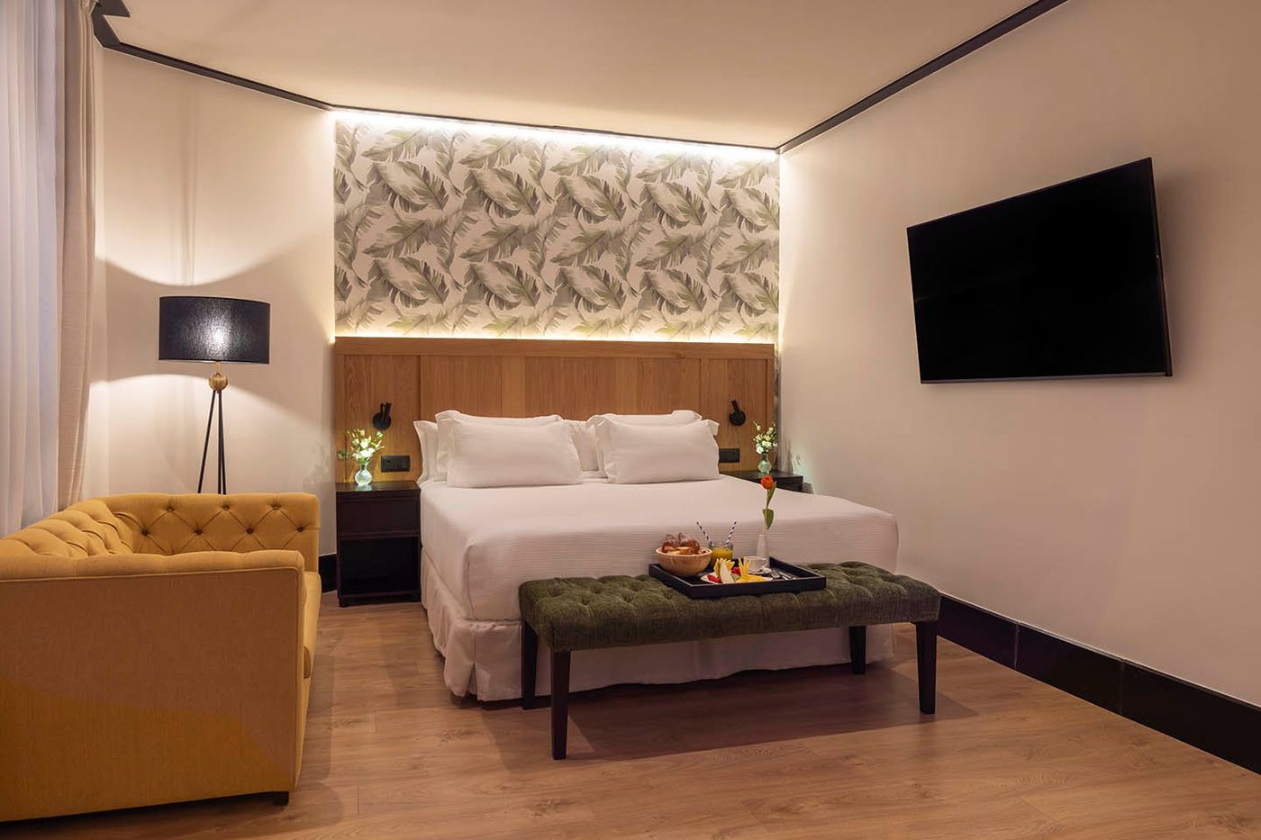 H10-Puerta-de-Alcala-Room-31