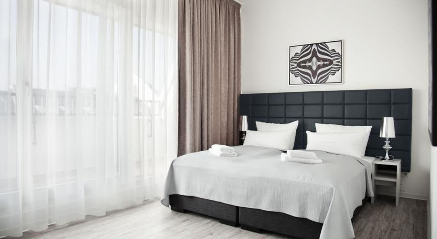 Apartments-Rosenthal-Residence-Room-30