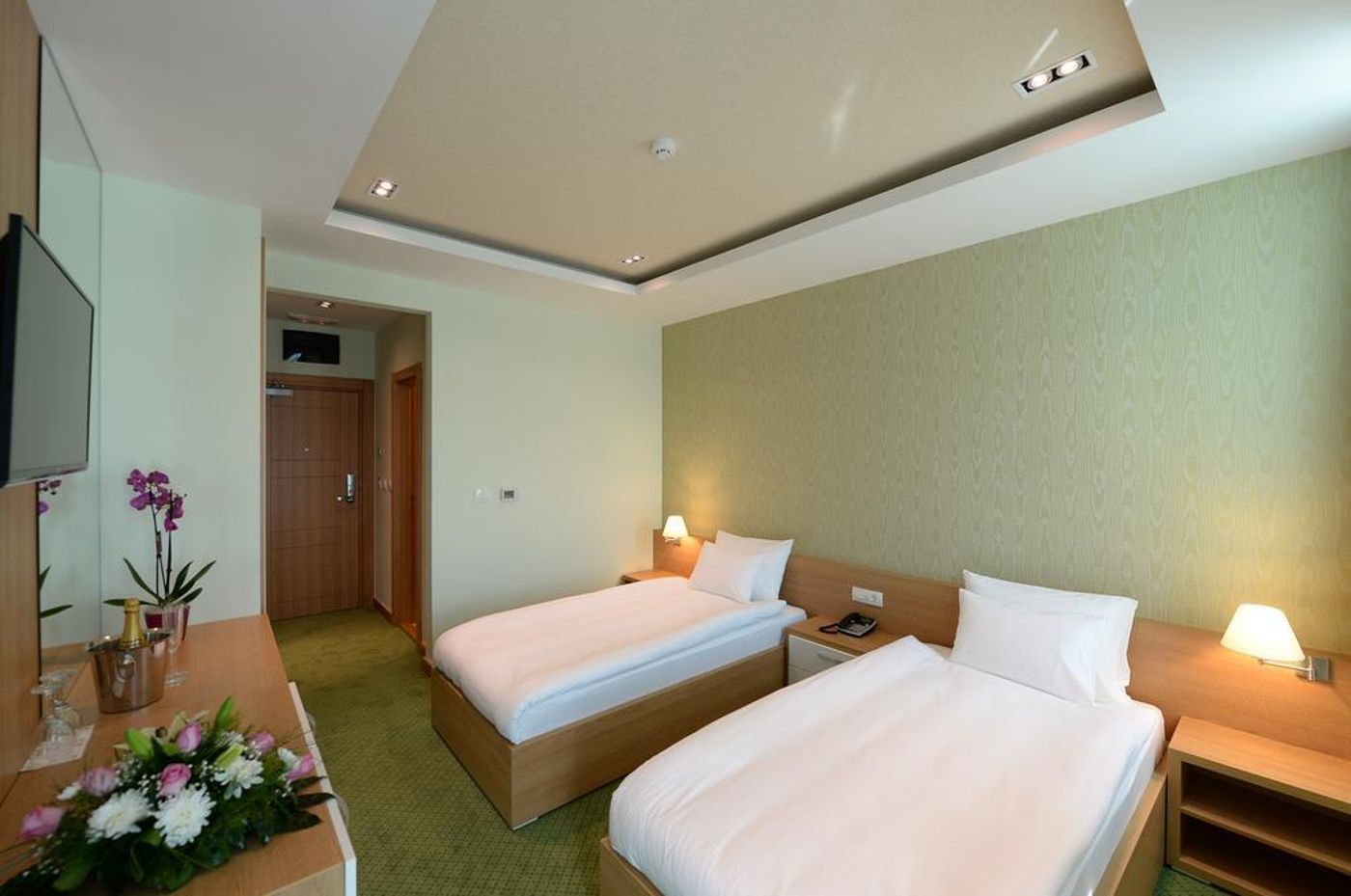 Hotel Hedonic-Serbia-Belgrade -General view-8