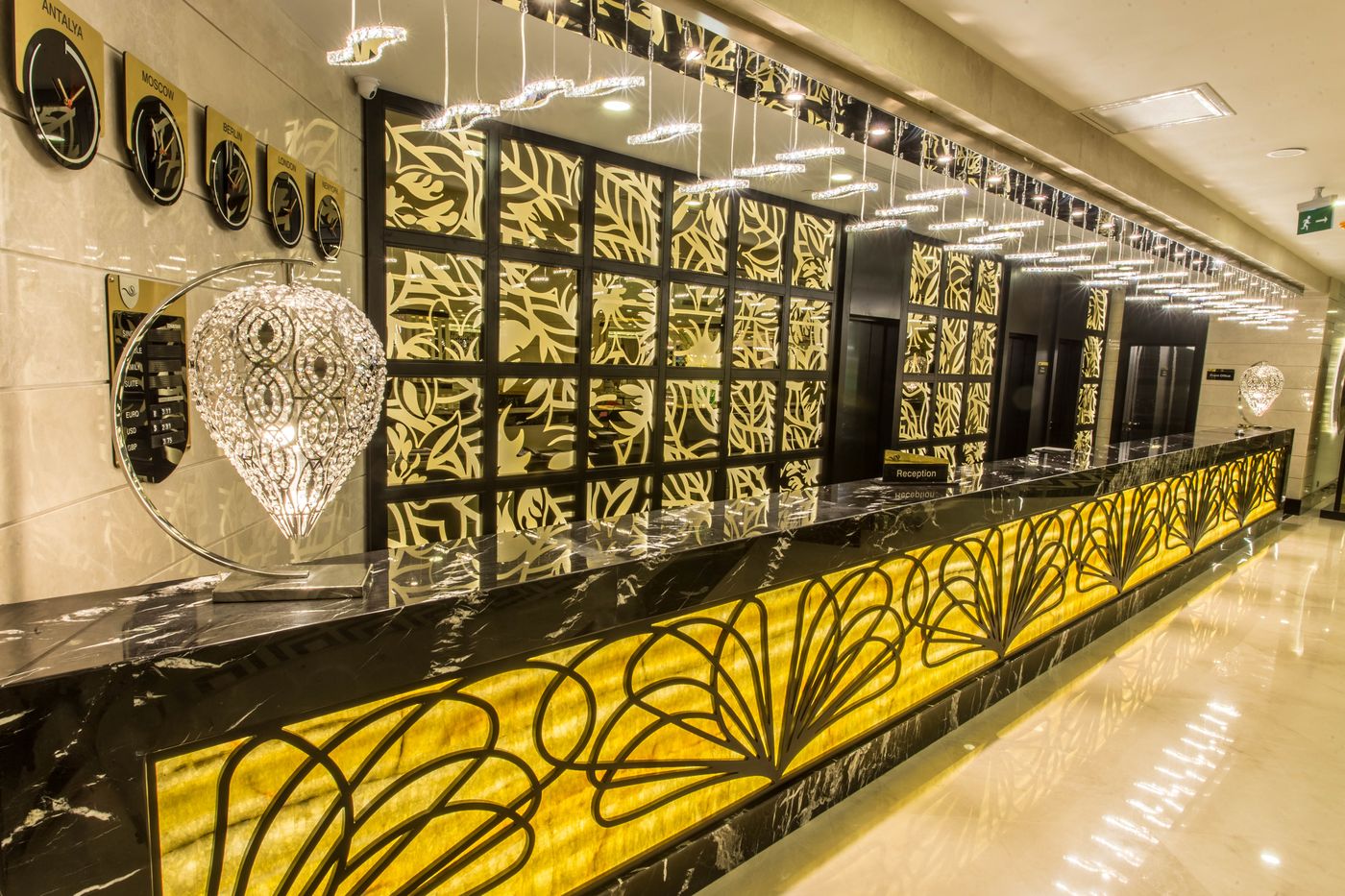 Sensitive-Premium-Resort---Spa-Lobby-53