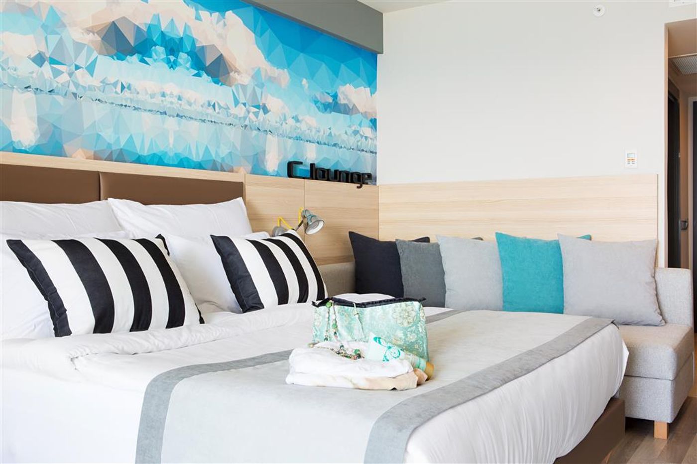 Sunprime-C-Lounge---Adults-Only--16---Room-18