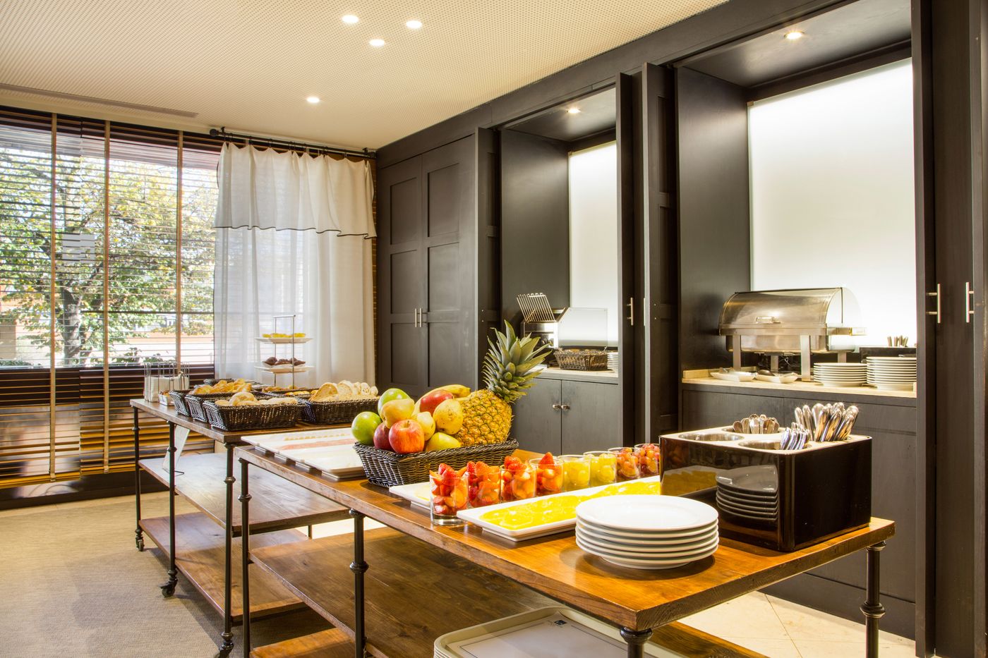 Dom-Carlos-Park-Restaurant-31