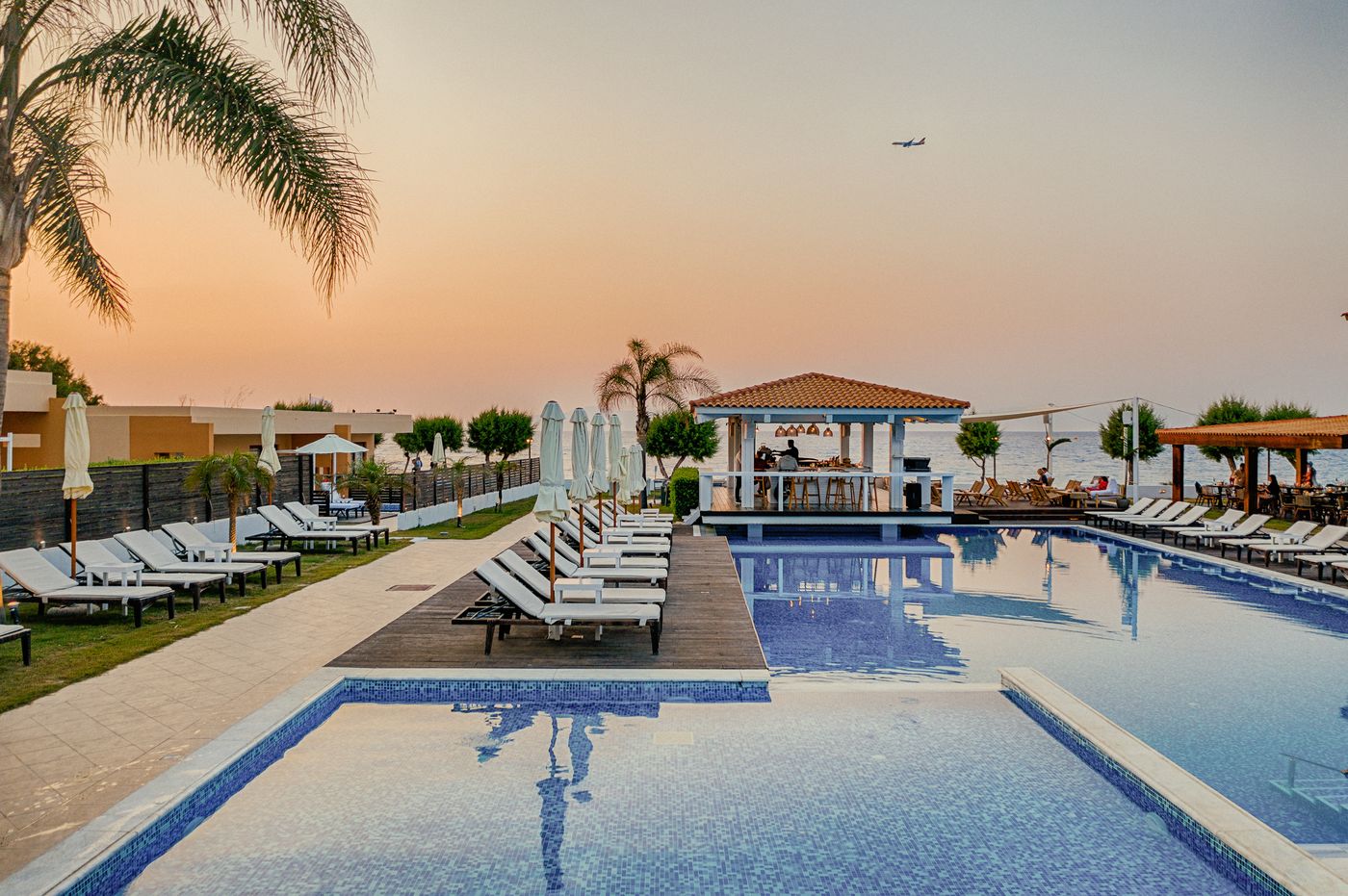 Villa Di Mare Seaside Suites