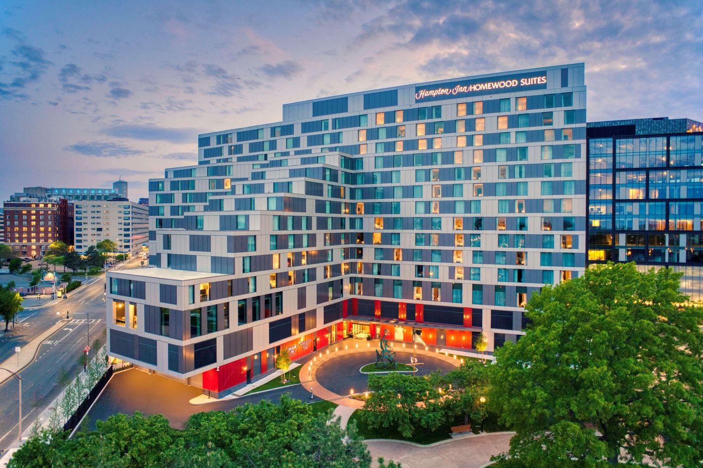 Homewood-Suites-Boston-Seaport-General-view-39