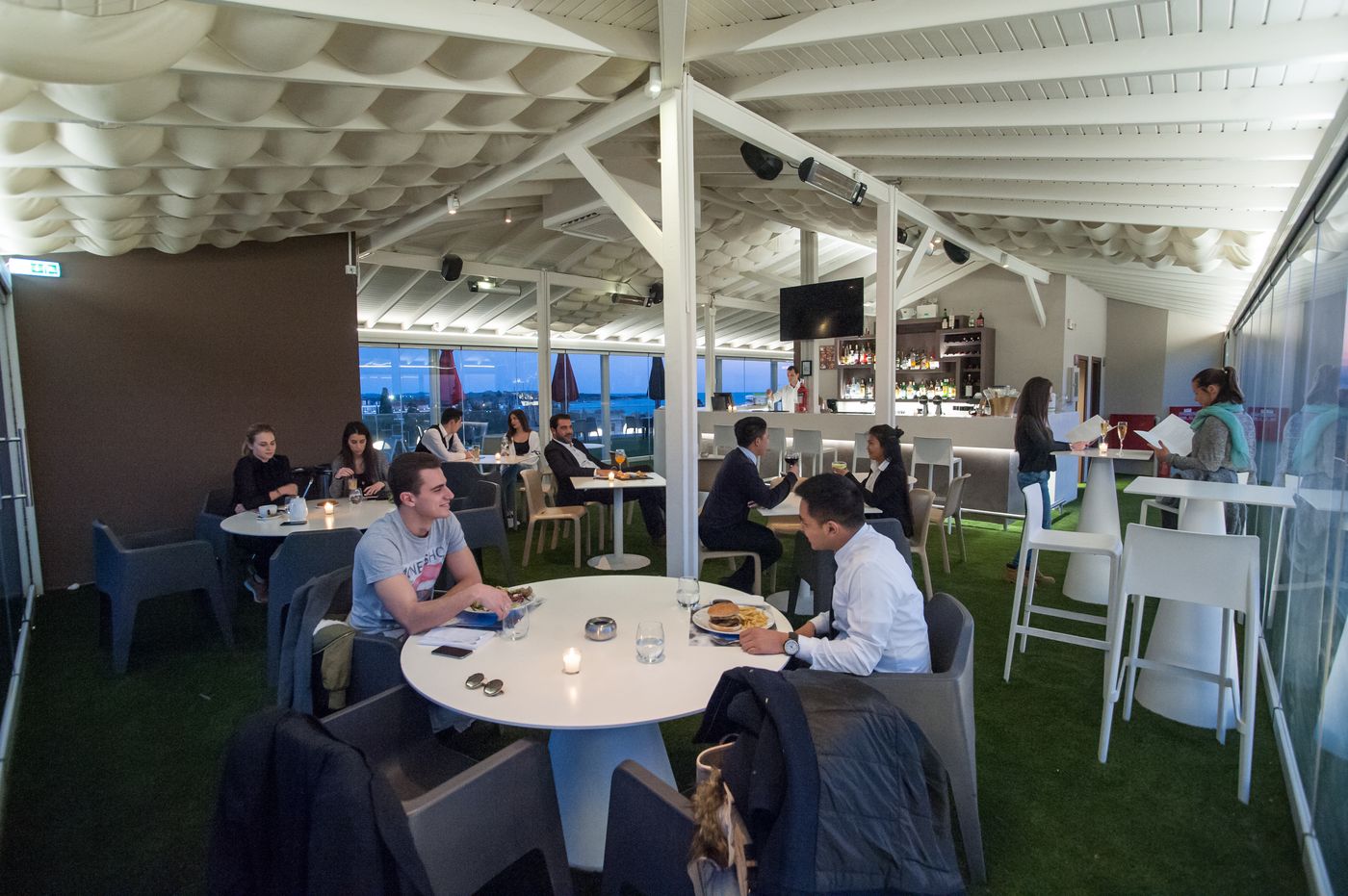 Emmantina-Restaurant-31