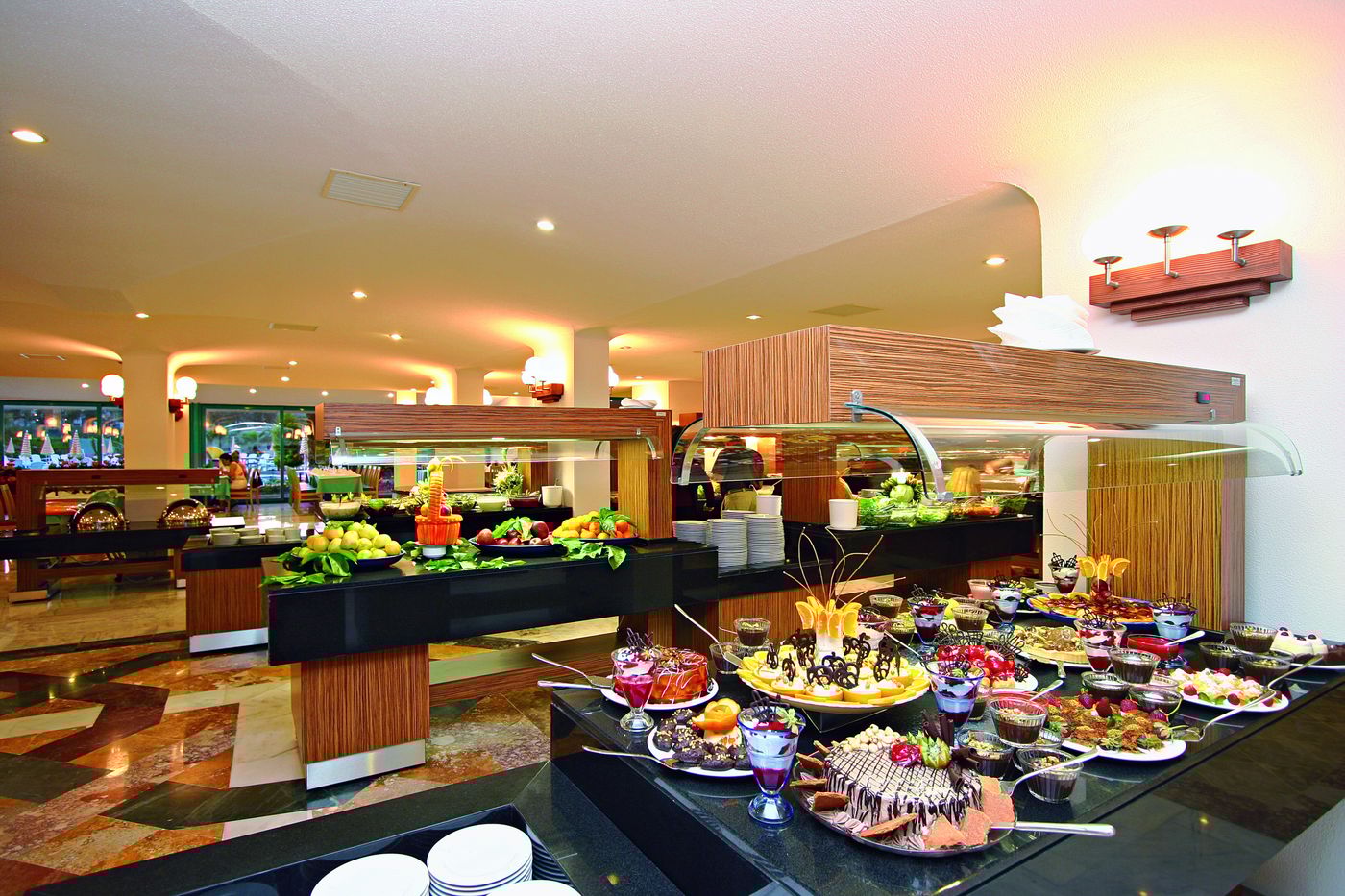 Febeach-Hotel-Side-Restaurant-16