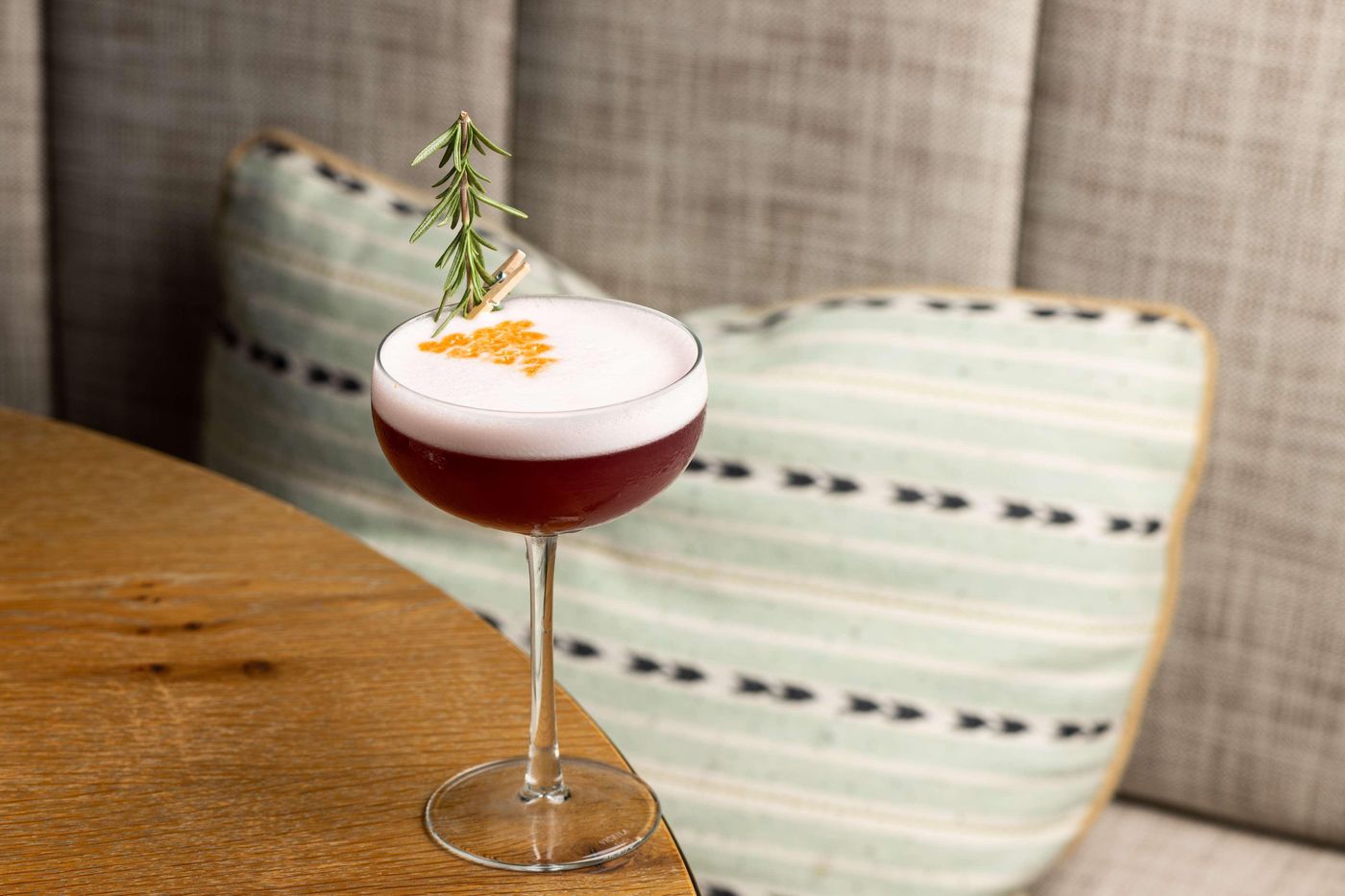 Conrad-Los-Angeles-Bar-86