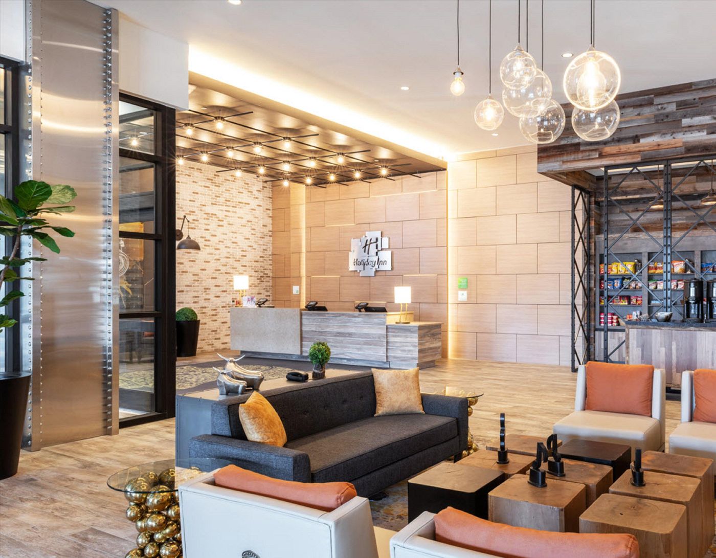 Holiday Inn & Suites Nashville Downtown - Broadway-United States-Nashville-General view-1