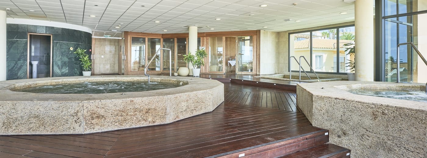 Insotel-Punta-Prima-Prestige-Suites---Spa-Sports-and-Entertainment-53