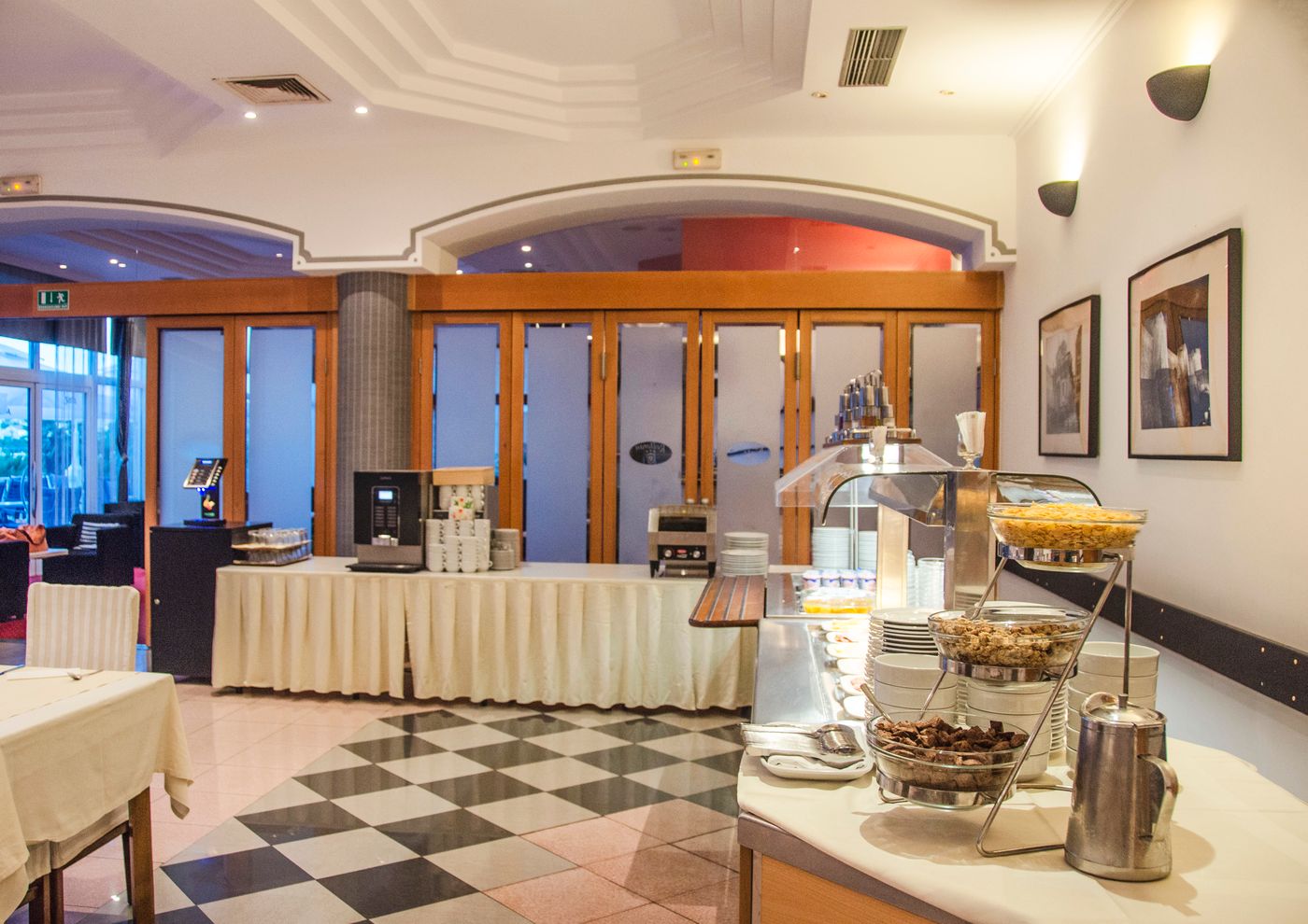 Petka-Hotel-Restaurant-10